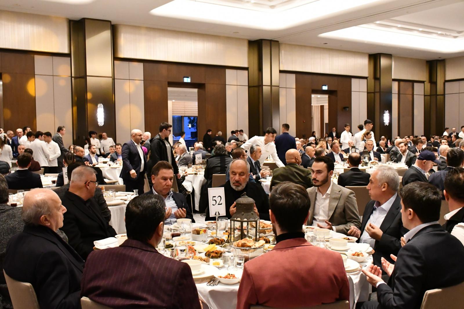 Bu yıl iftar programımızı Astaş Holding ve Samsun Sivil Toplum Kuruluşları Konfederasyonu SAMKON ailesi olarak  birlikte 19 03 2024 Salı günü Mandarin Oriental Bosphorus Otelinde gerçekleştirdik